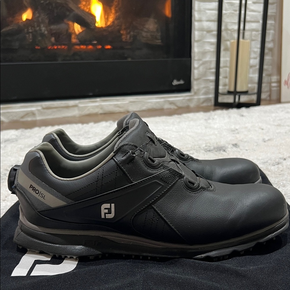 FootJoy Pro SL spikeless Black Men's Golf Shoes - Picture 8 of 9